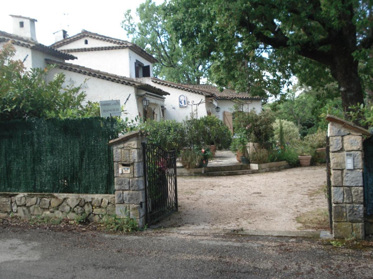 Laserregnol Saint-Cézaire-sur-Siagne Buitenkant foto